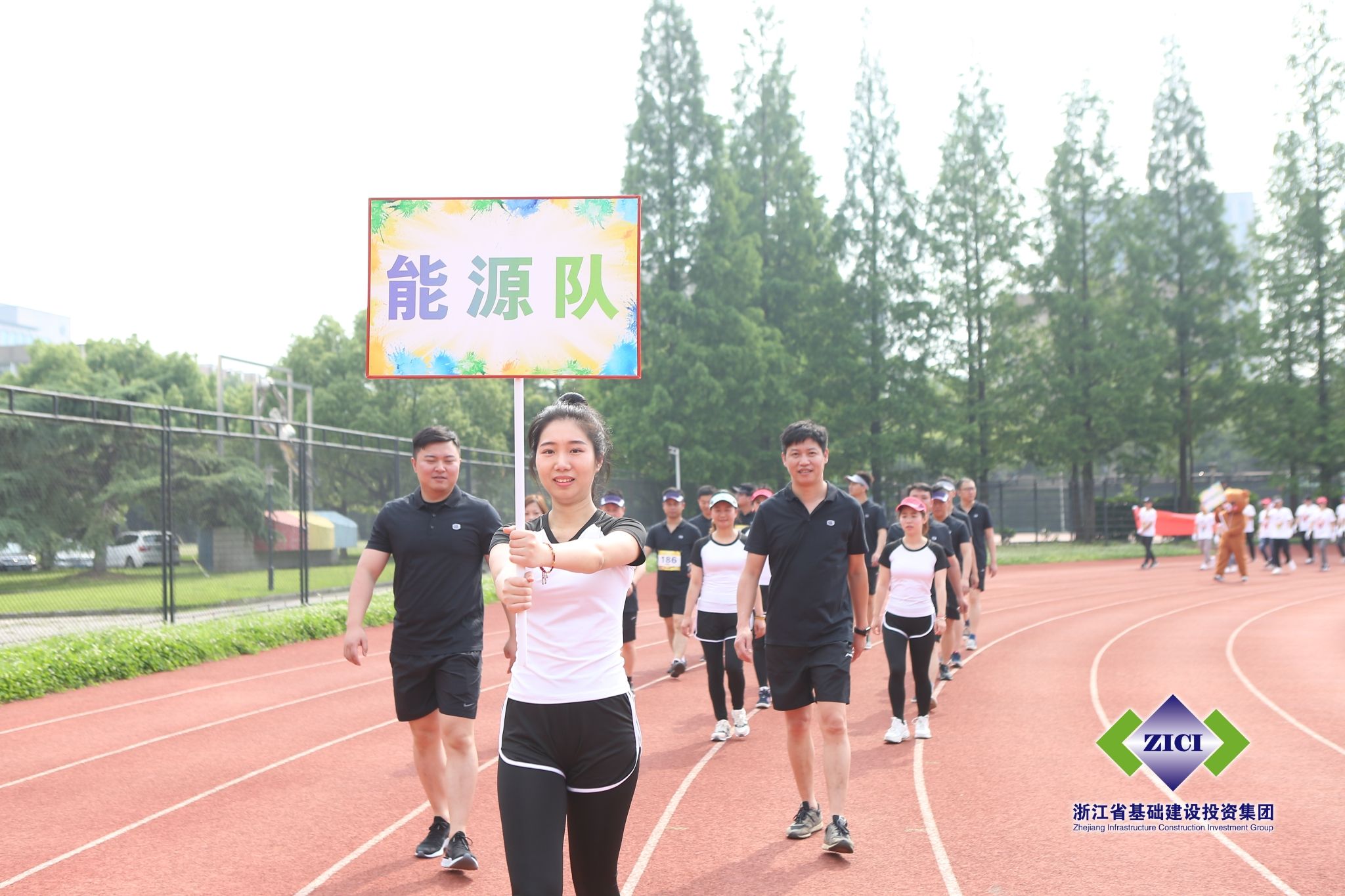 1526279513163219Dt0W.jpg 6326519.jpg